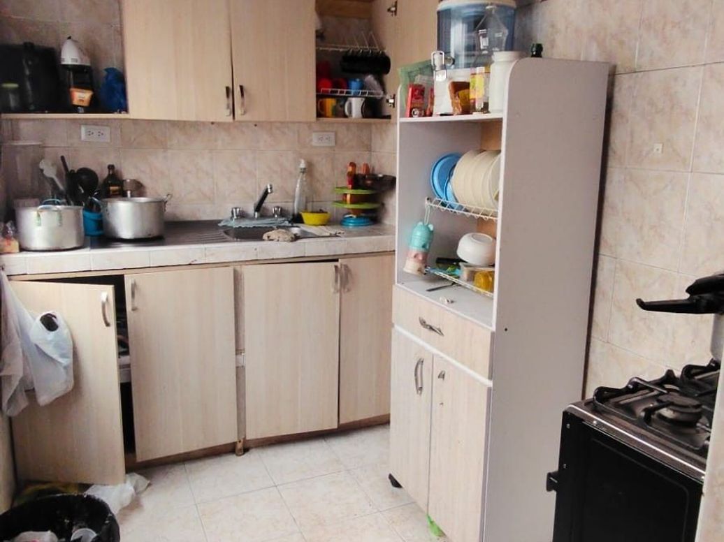 Casa de 10 alcobas en venta en Marly, Bogotá, 315 m² · foto 9 de 12
