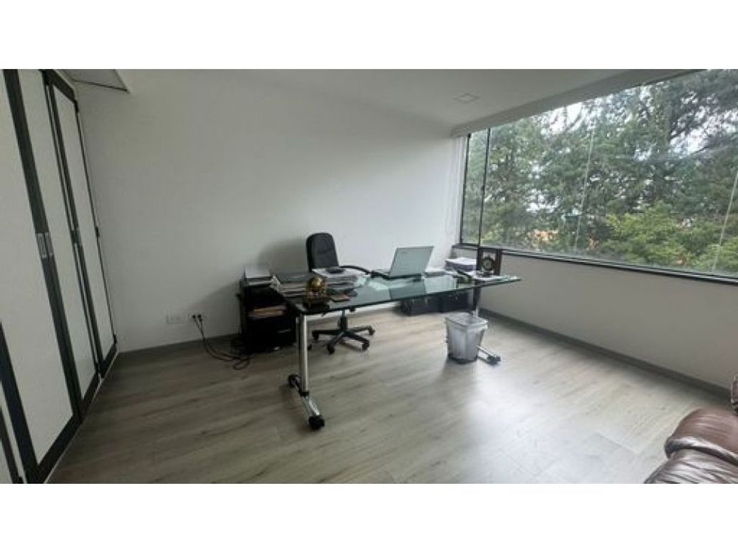 Apartamento de 3 alcobas en venta en Cerros De Suba, Bogotá, 300 m² · foto 15 de 20