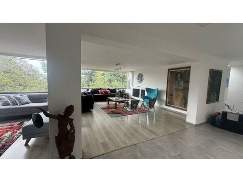 Apartamento de 3 alcobas en venta en Cerros De Suba, Bogotá, 300 m² · foto 6 de 20