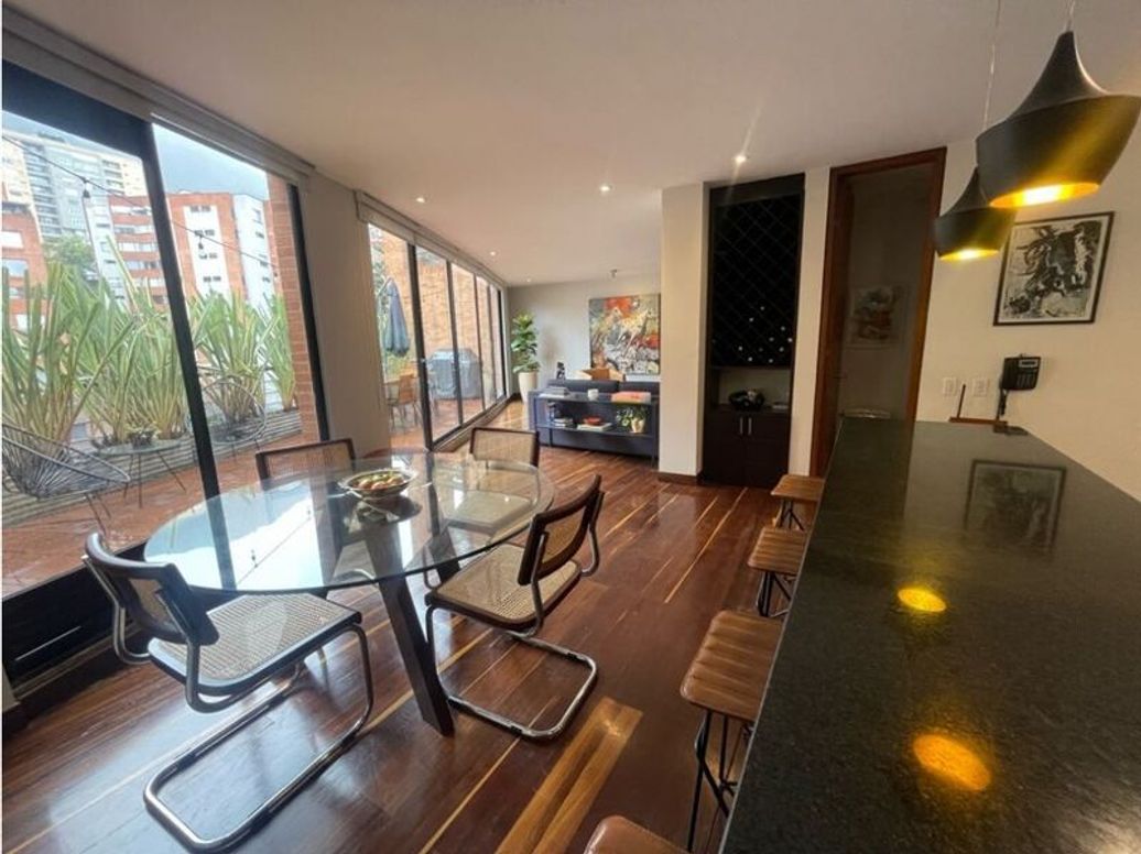 Apartamento de 3 alcobas en venta en Emaus, Bogotá, 250 m² · foto 2 de 20