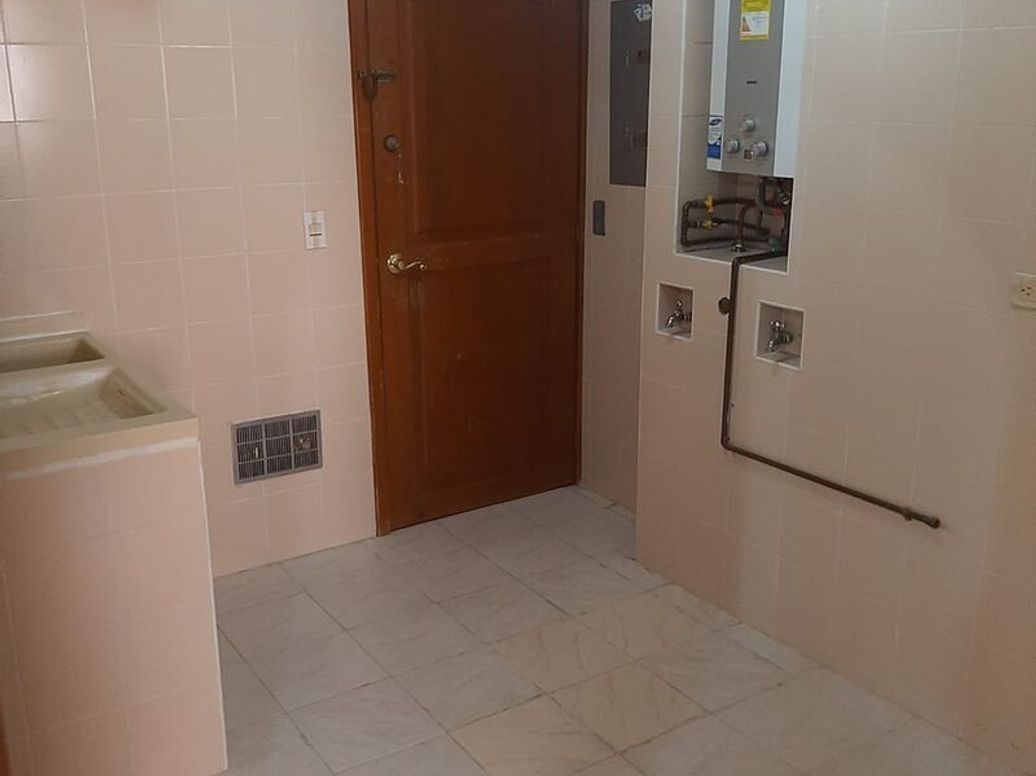 Apartamento de 3 alcobas en venta en Santa Bibiana, Bogotá, 105 m² · foto 14 de 14