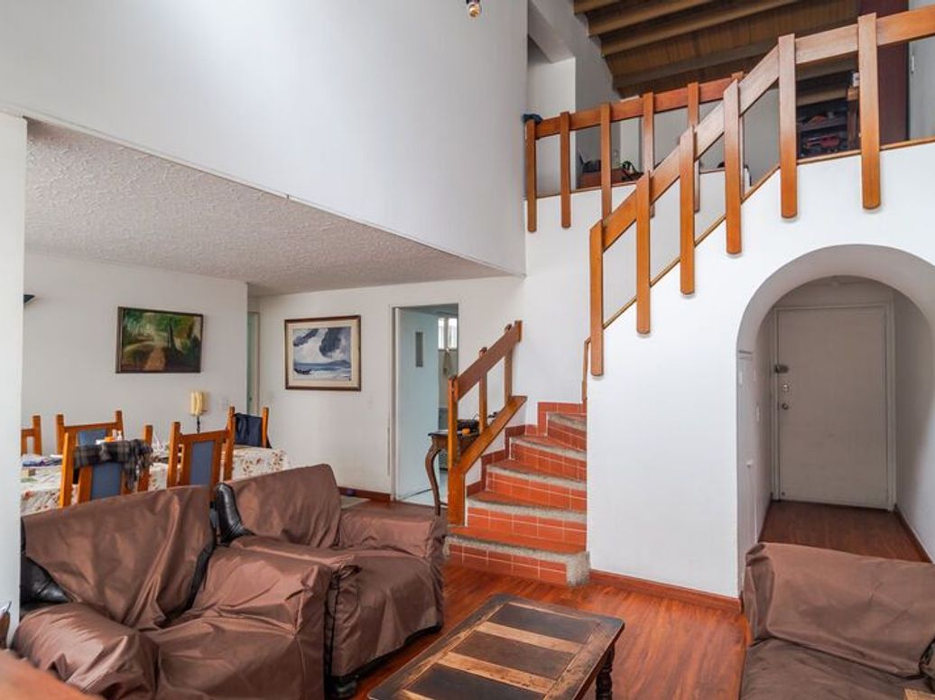 Apartamento de 3 alcobas en venta en Emaus, Bogotá, 128 m² · foto 2 de 20