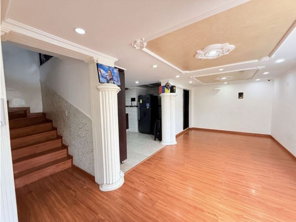Casa de 5 alcobas en venta en Tunjuelito, Bogotá, 200 m² · foto 14 de 20