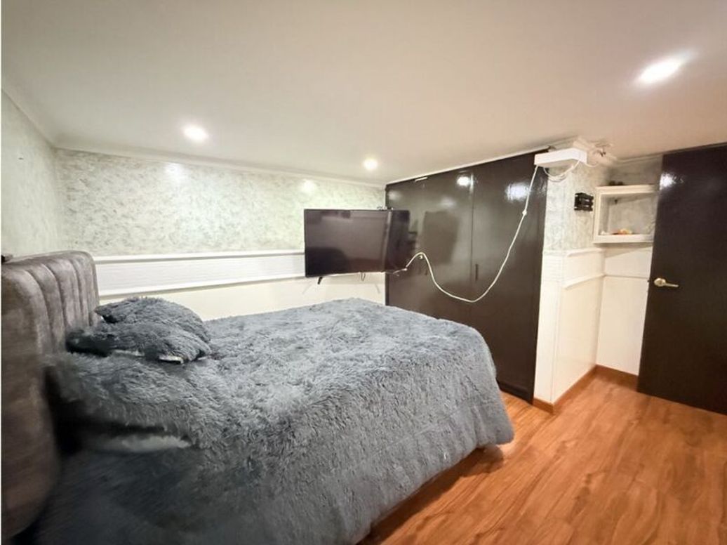 Casa de 5 alcobas en venta en Tunjuelito, Bogotá, 200 m² · foto 16 de 20