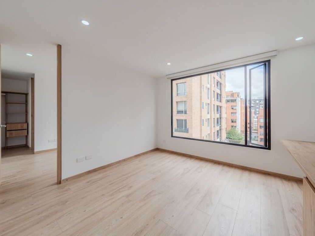 Apartamento de 1 alcoba en venta en Chico Norte Et. Iii, Bogotá, 37 m² · foto 7 de 20