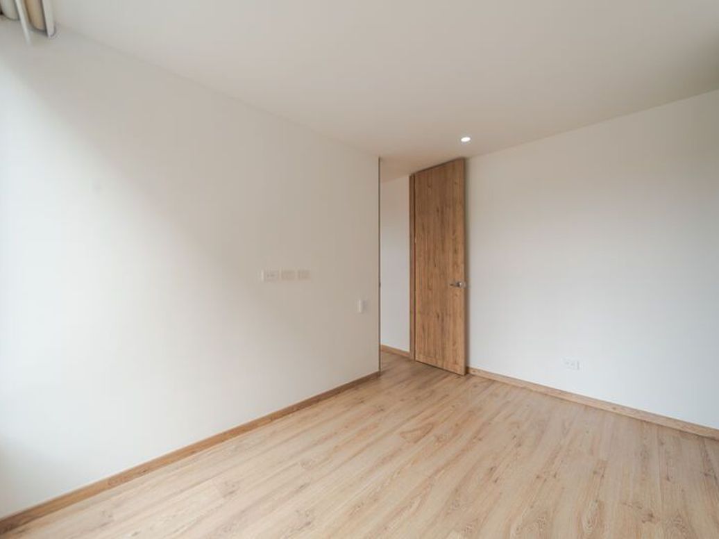 Apartamento de 1 alcoba en venta en Chico Norte Et. Iii, Bogotá, 37 m² · foto 11 de 20