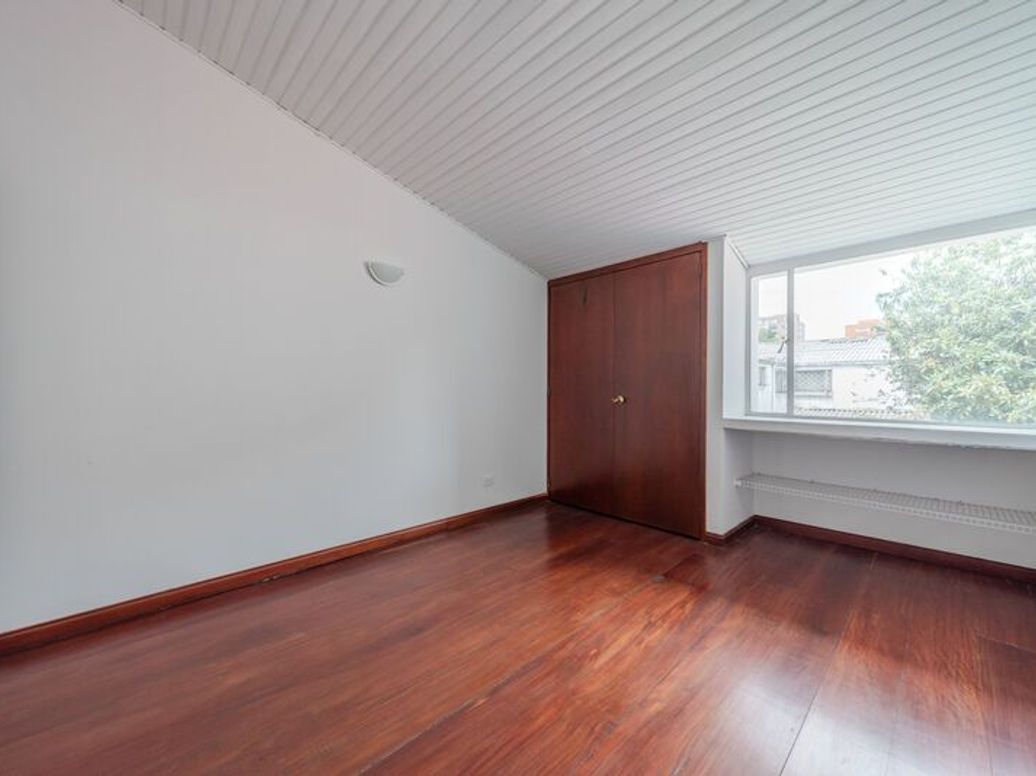 Casa de 4 alcobas en venta en Estoril, Bogotá, 248 m² · foto 8 de 20