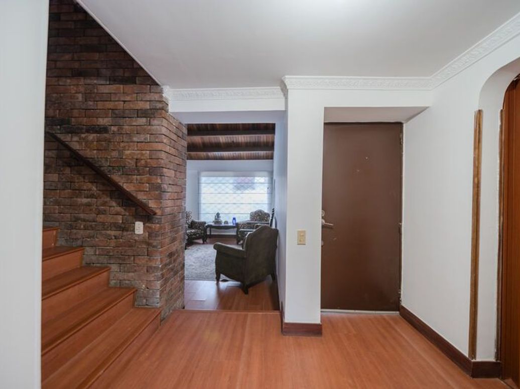 Casa de 4 alcobas en venta en Santa Barbara Oriental, Bogotá, 185 m² · foto 8 de 20