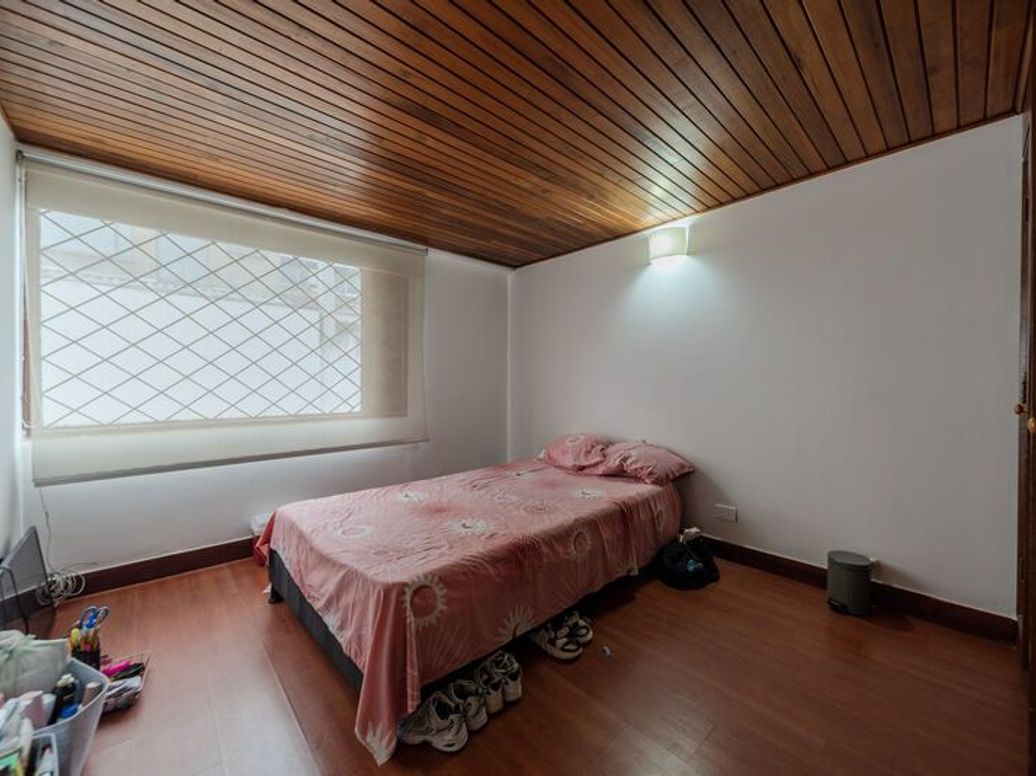 Casa de 4 alcobas en venta en Santa Barbara Oriental, Bogotá, 185 m² · foto 11 de 20