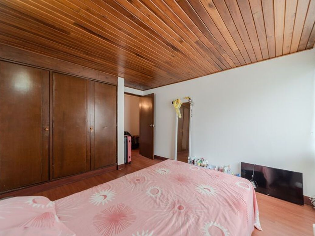 Casa de 4 alcobas en venta en Santa Barbara Oriental, Bogotá, 185 m² · foto 13 de 20