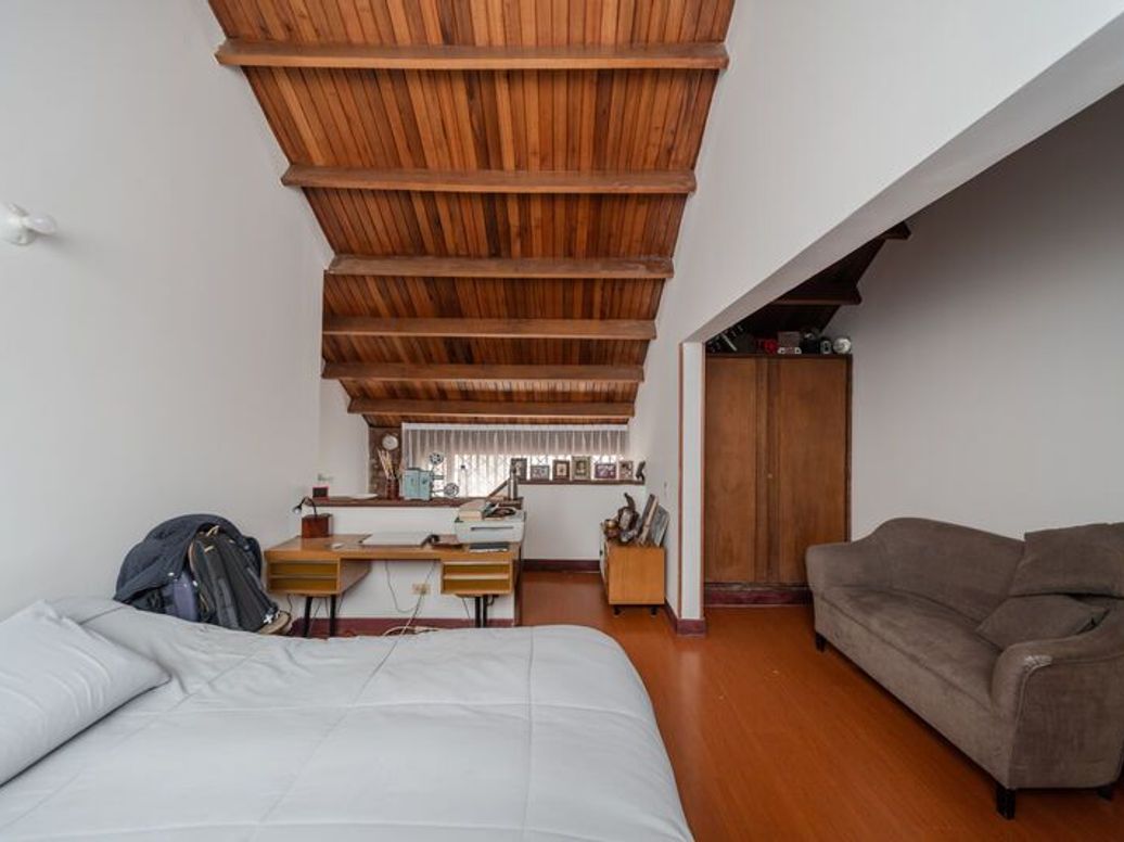 Casa de 4 alcobas en venta en Santa Barbara Oriental, Bogotá, 185 m² · foto 17 de 20