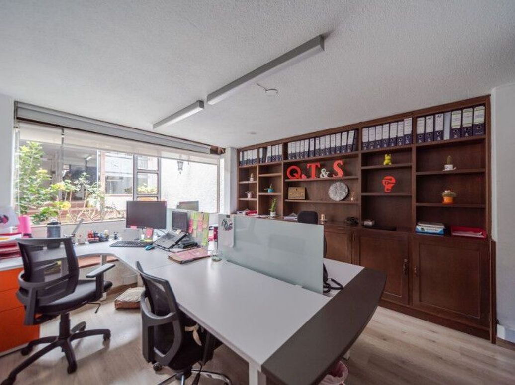 Casa de 8 alcobas en venta en Santa Barbara Occidental, Bogotá, 460 m² · foto 18 de 20