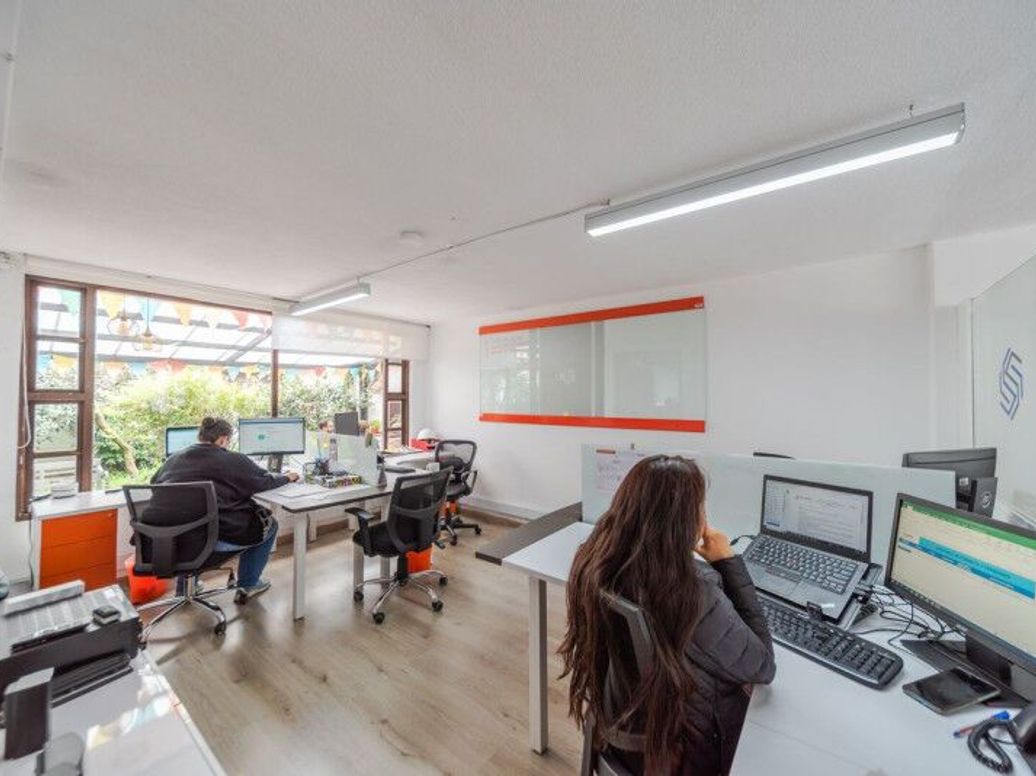 Casa de 8 alcobas en venta en Santa Barbara Occidental, Bogotá, 460 m² · foto 4 de 20
