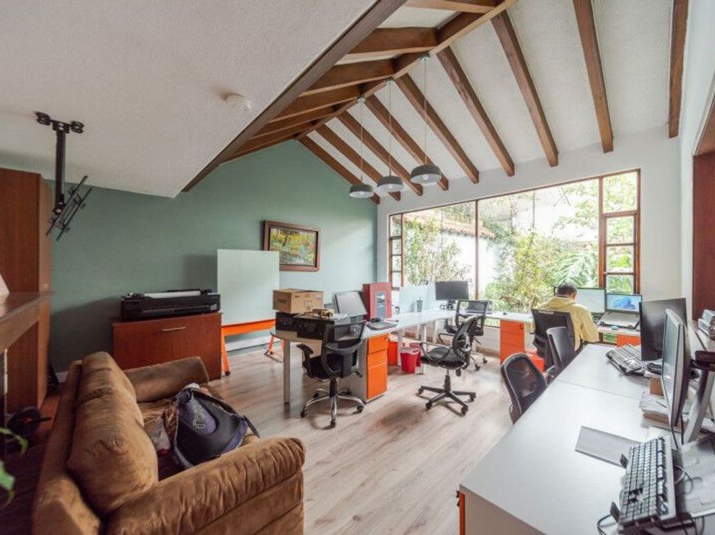 Casa de 8 alcobas en venta en Santa Barbara Occidental, Bogotá, 460 m² · foto 11 de 20