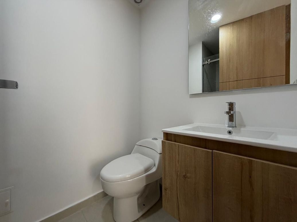 Apartamento de 2 alcobas en venta en El Contador, Bogotá, 89 m² · foto 9 de 12
