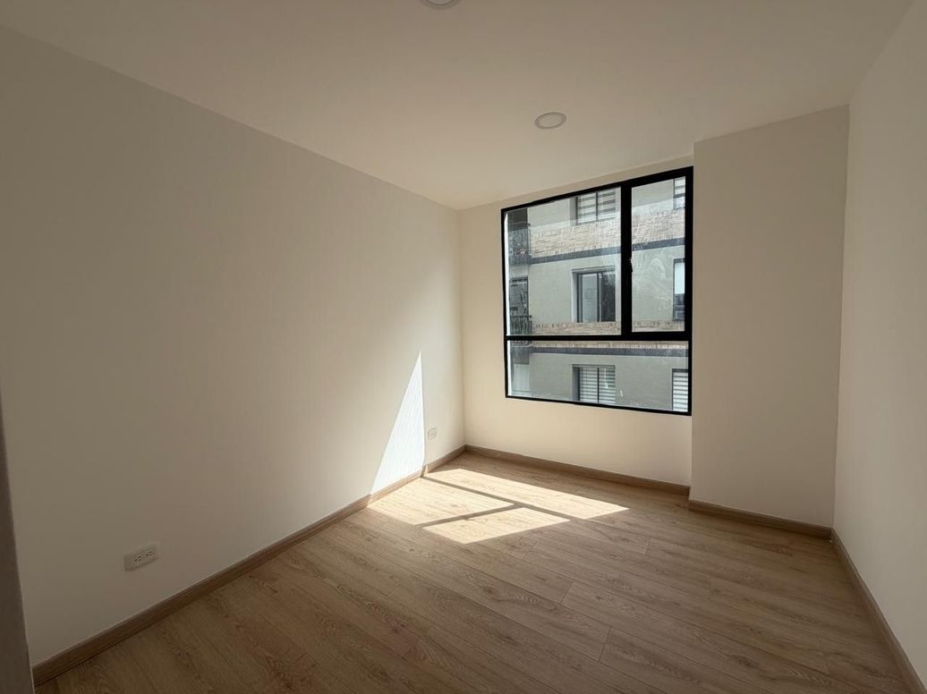 Apartamento de 2 alcobas en venta en El Contador, Bogotá, 89 m² · foto 6 de 12