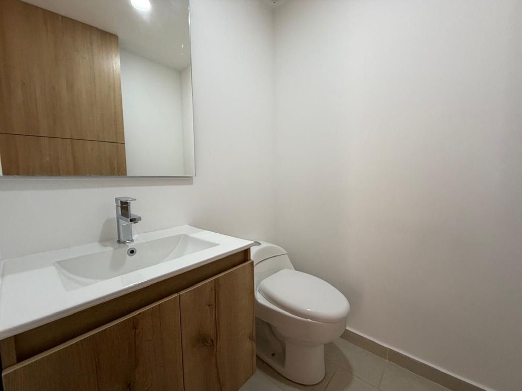 Apartamento de 2 alcobas en venta en El Contador, Bogotá, 89 m² · foto 4 de 12