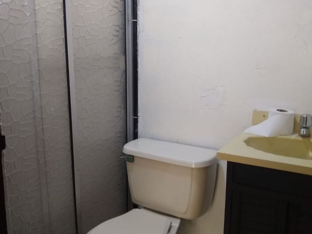 Casa de 6 alcobas en venta en Paris, Bogotá, 140 m² · foto 12 de 14