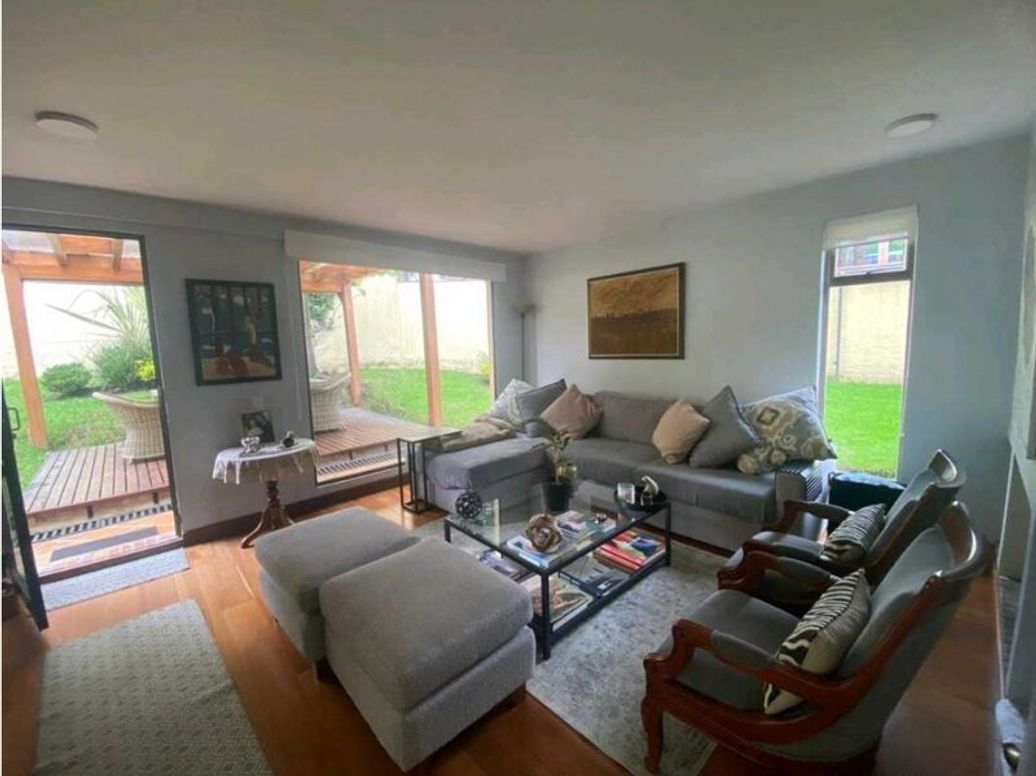 Casa de 4 alcobas en venta en Niza Suba, Bogotá, 208 m² · foto 3 de 20