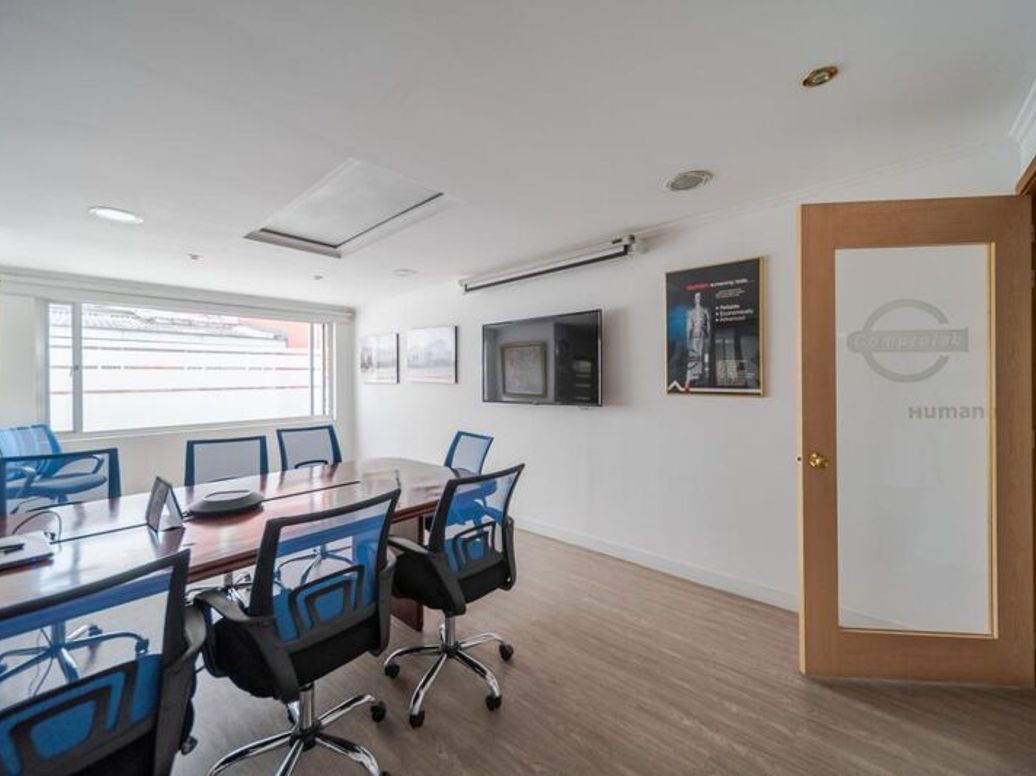 Casa de 15 alcobas en venta en Puente Largo, Bogotá, 450 m² · foto 20 de 20