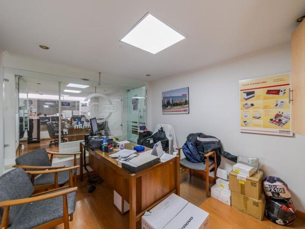 Casa de 15 alcobas en venta en Puente Largo, Bogotá, 450 m² · foto 7 de 20