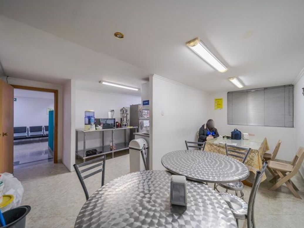 Casa de 15 alcobas en venta en Puente Largo, Bogotá, 450 m² · foto 12 de 20