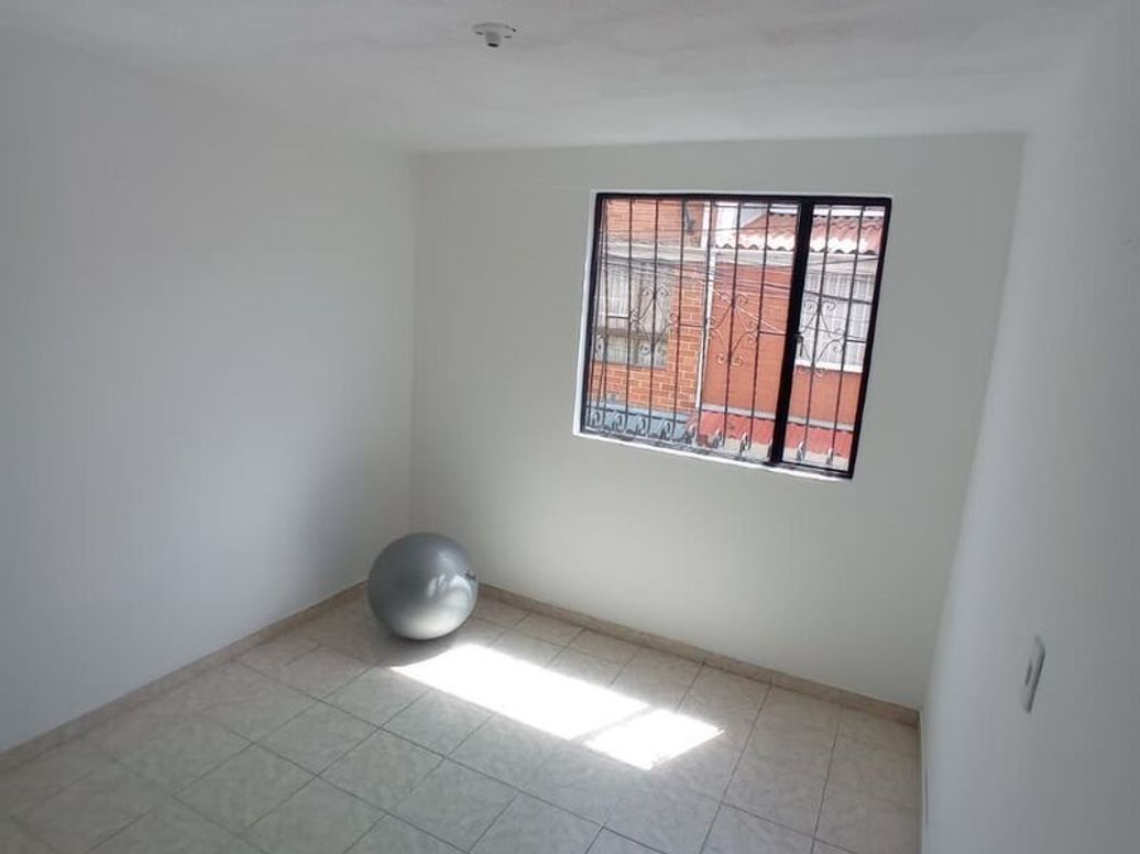 Casa de 3 alcobas en venta en Costa Azul, Bogotá, 90 m² · foto 18 de 20