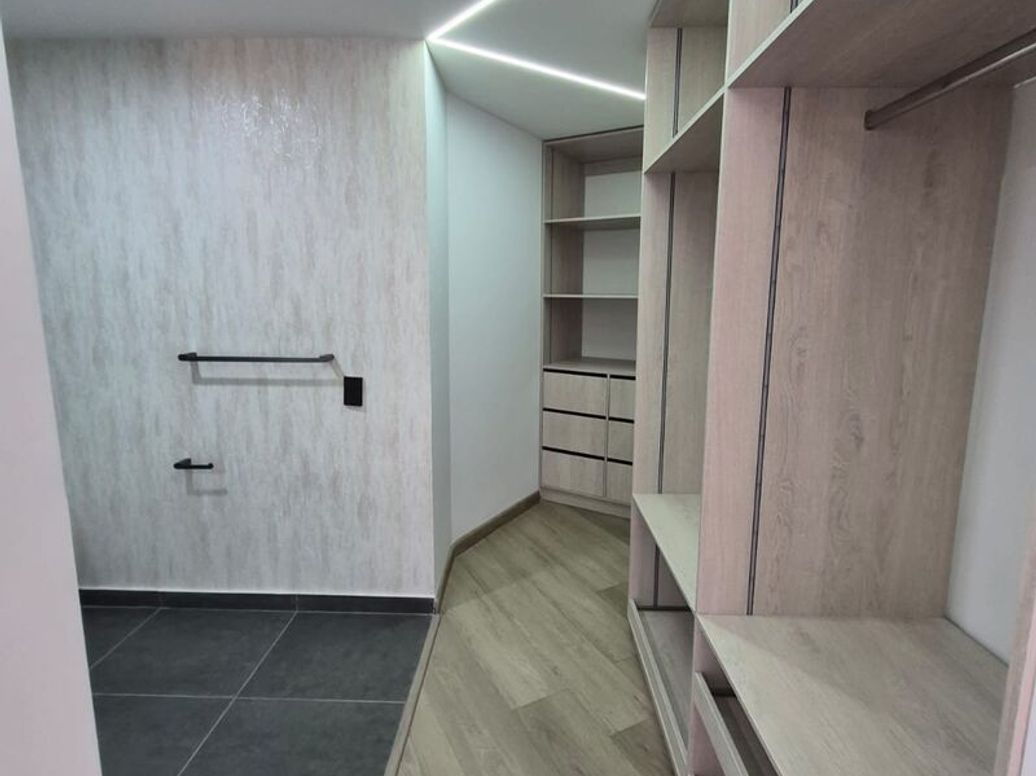 Apartamento de 2 alcobas en venta en Molinos Norte, Bogotá, 98 m² · foto 19 de 20
