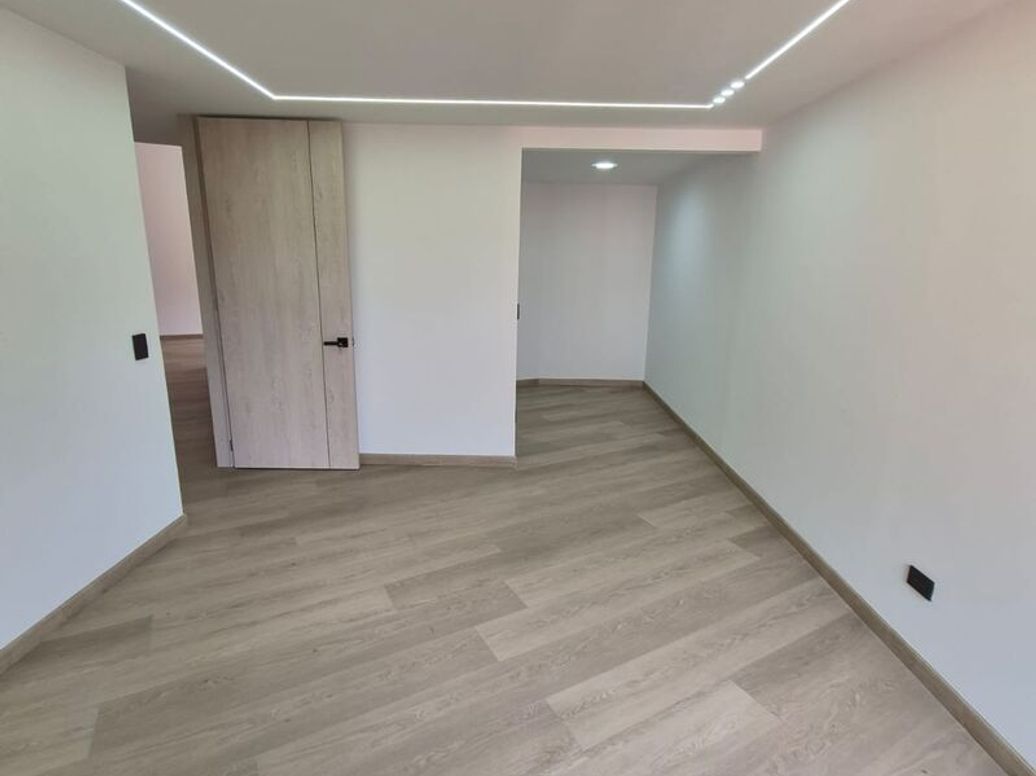 Apartamento de 2 alcobas en venta en Molinos Norte, Bogotá, 98 m² · foto 11 de 20