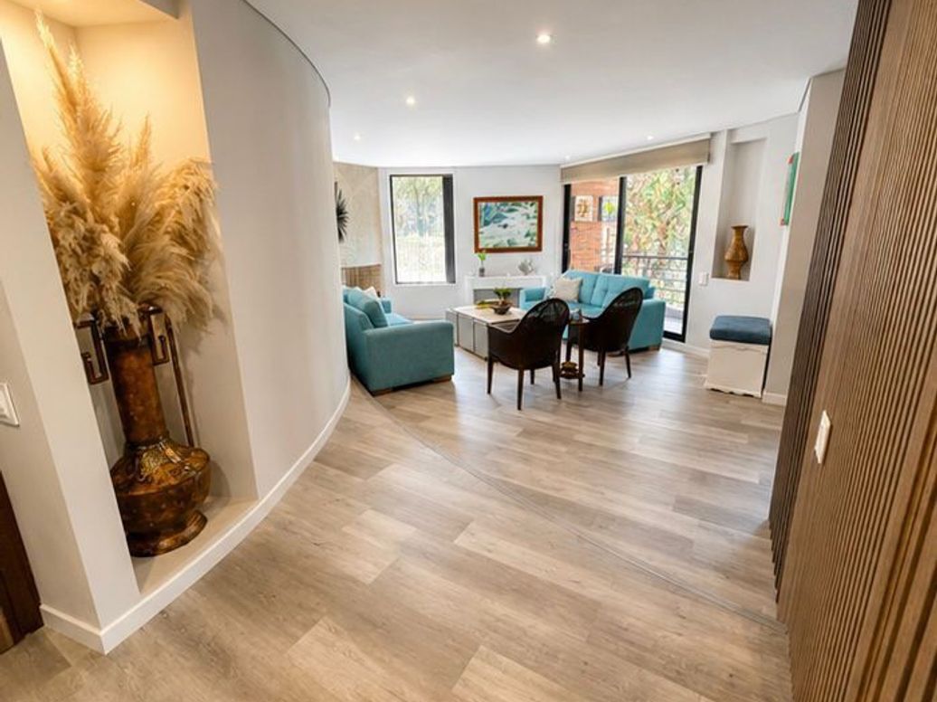 Apartamento de 3 alcobas en venta en Ub. Bosques De Medina, Bogotá, 235 m² · foto 2 de 19
