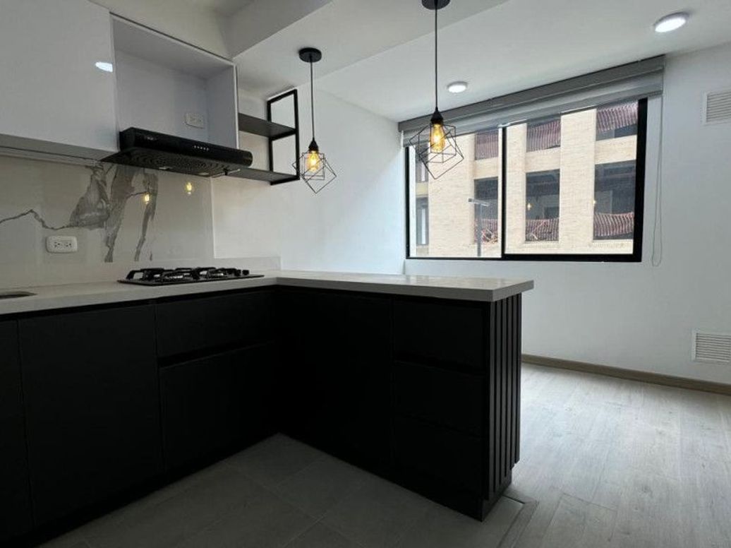 Apartamento de 1 alcoba en venta en El Plan, Bogotá, 35 m² · foto 4 de 15