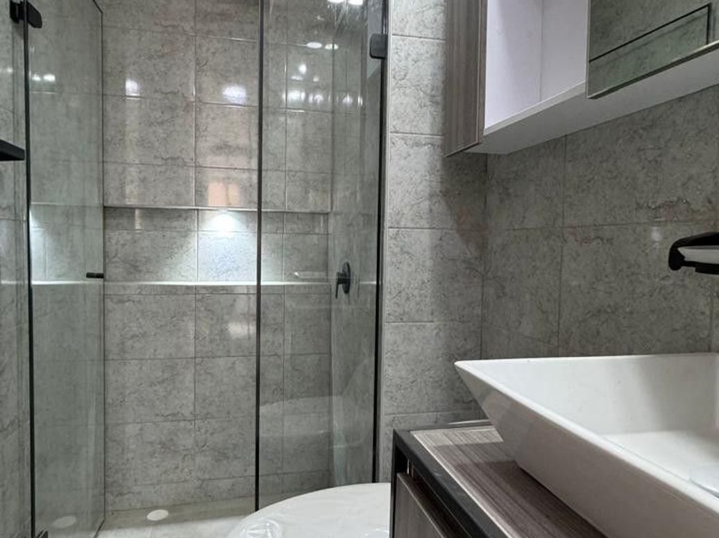 Apartamento de 1 alcoba en venta en El Plan, Bogotá, 35 m² · foto 14 de 15