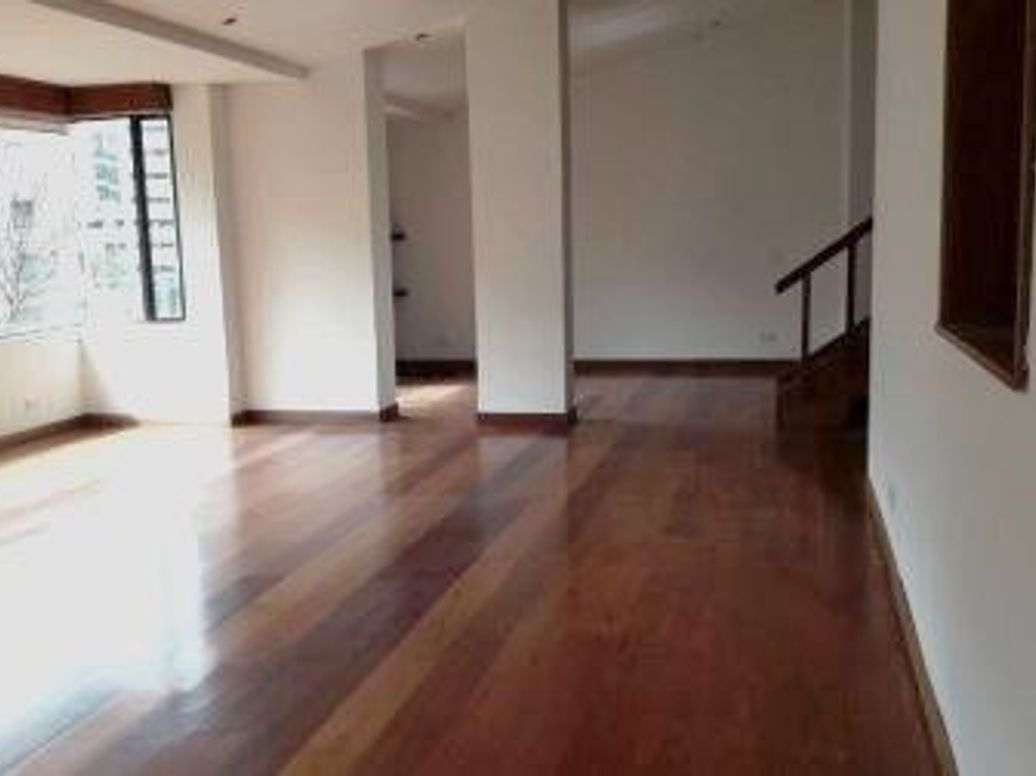 Apartamento de 3 alcobas en arriendo en El Nogal - Edif Nogal, Bogotá, 170 m² · foto 4 de 8