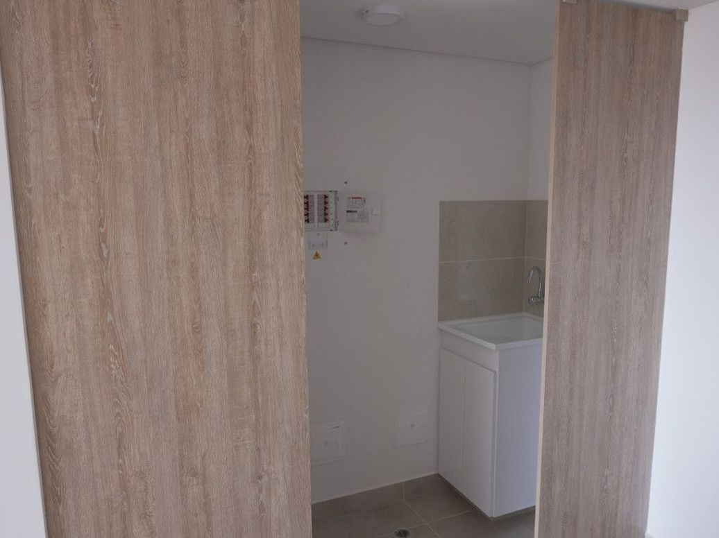 Apartamento de 2 alcobas en venta en Montevideo, Bogotá, 65 m² · foto 8 de 20