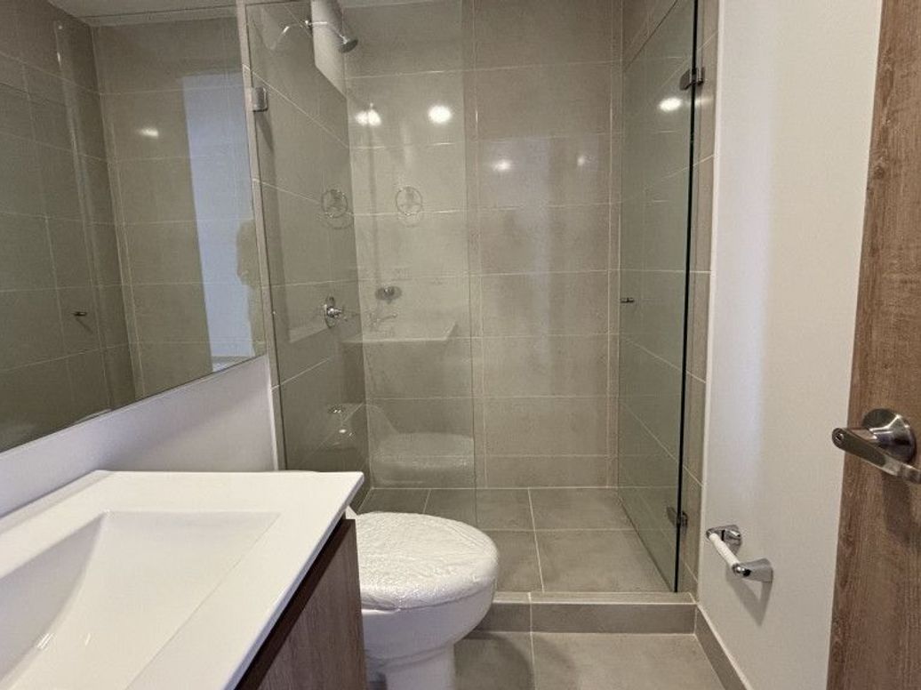 Apartamento de 2 alcobas en venta en Montevideo, Bogotá, 65 m² · foto 10 de 20