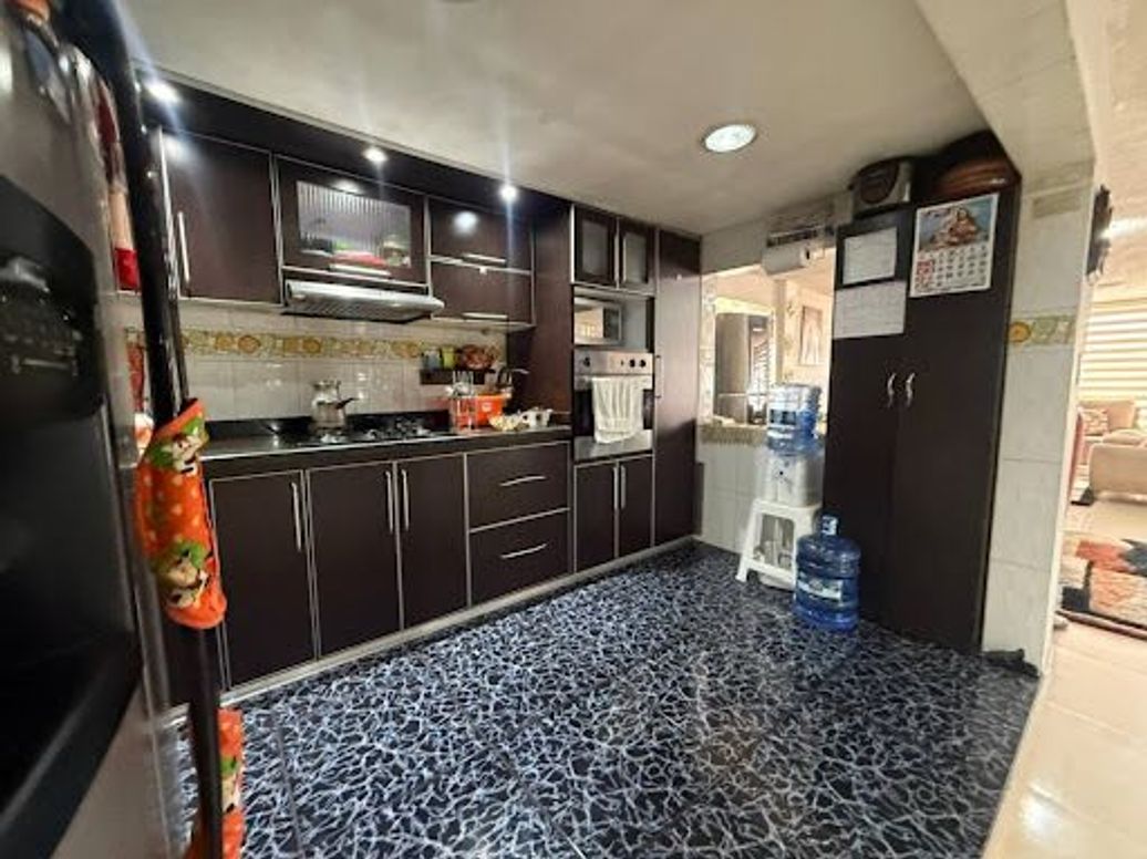 Casa de 5 alcobas en venta en Los Sauces, Bogotá, 414 m² · foto 11 de 20