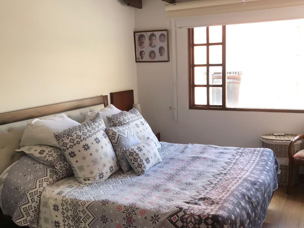 Casa de 5 alcobas en venta en Cedro Narvaez, Bogotá, 220 m² · foto 17 de 20