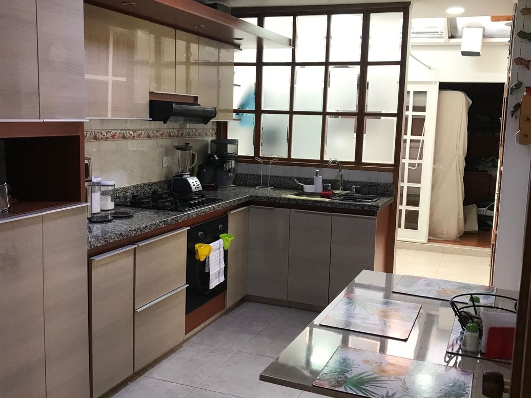 Casa de 5 alcobas en venta en Cedro Narvaez, Bogotá, 220 m² · foto 7 de 20