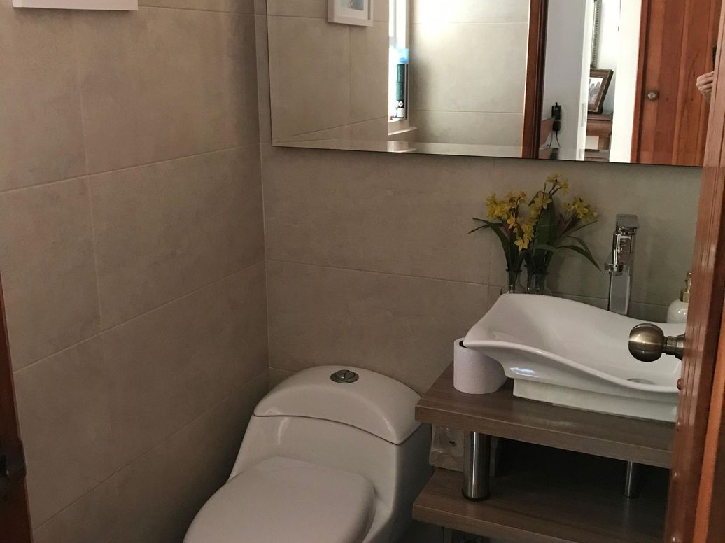 Casa de 5 alcobas en venta en Cedro Narvaez, Bogotá, 220 m² · foto 4 de 20