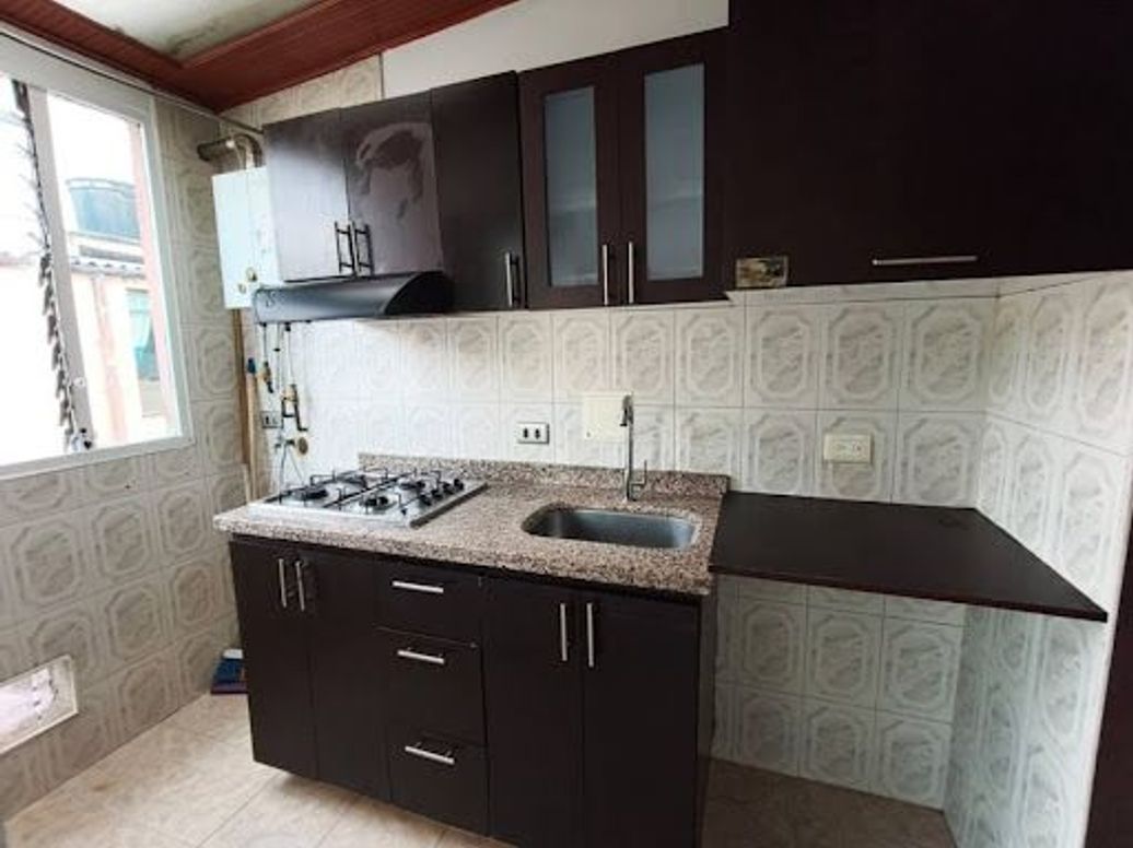 Apartamento de 2 alcobas en venta en La Fontana, Bogotá, 53 m² · foto 3 de 12