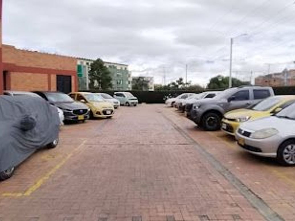 Apartamento de 3 alcobas en venta en Boita, Bogotá, 53 m² · foto 3 de 20