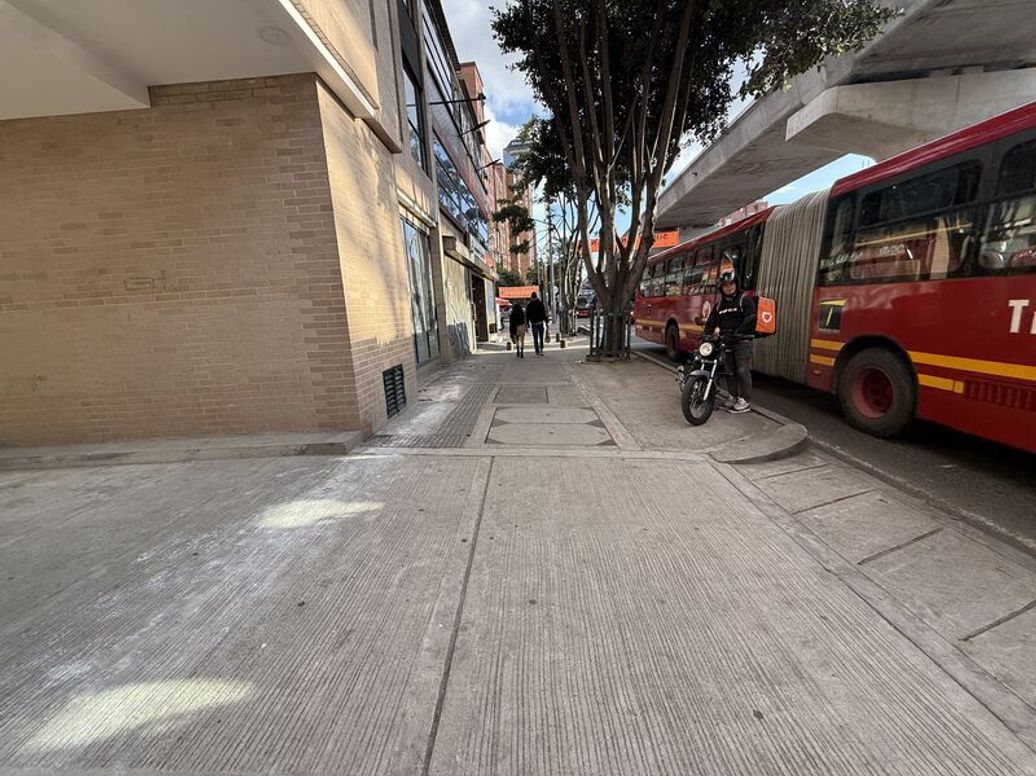 Apartaestudio en venta en Samper, Bogotá, 39 m² · foto 14 de 14