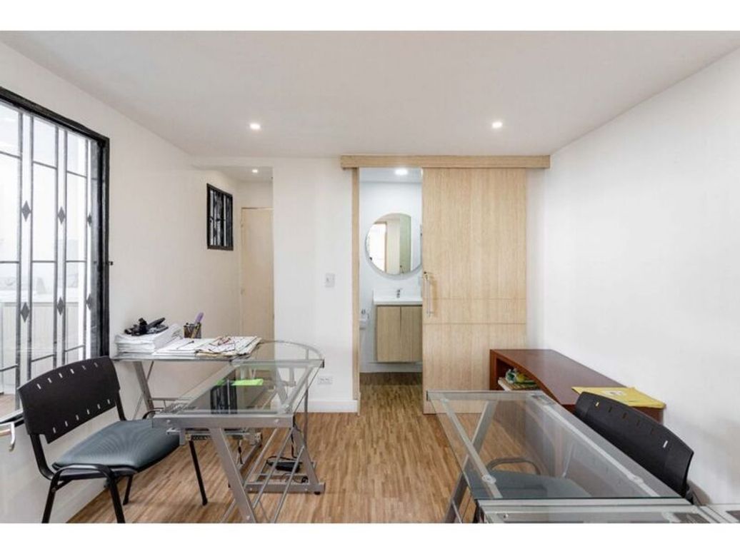 Casa de 3 alcobas en venta en Caobos Salazar, Bogotá, 224 m² · foto 9 de 20