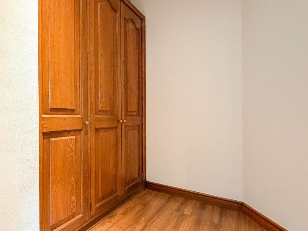 Apartamento de 4 alcobas en venta en Cerros De Santa Barbara, Bogotá, 400 m² · foto 18 de 20