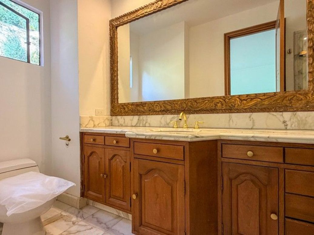 Apartamento de 4 alcobas en venta en Cerros De Santa Barbara, Bogotá, 400 m² · foto 20 de 20