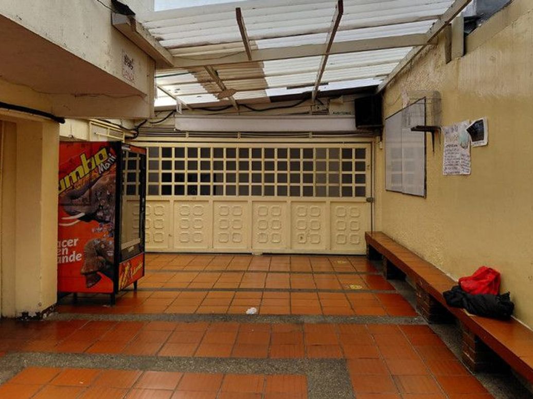 Casa de 3 alcobas en venta en Unidad Carabelas, Bogotá, 237 m² · foto 14 de 14