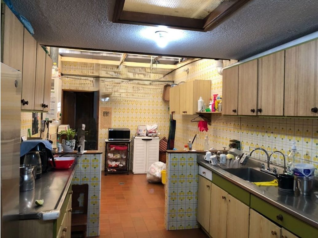 Casa de 5 alcobas en venta en San Patricio, Bogotá, 318 m² · foto 5 de 20