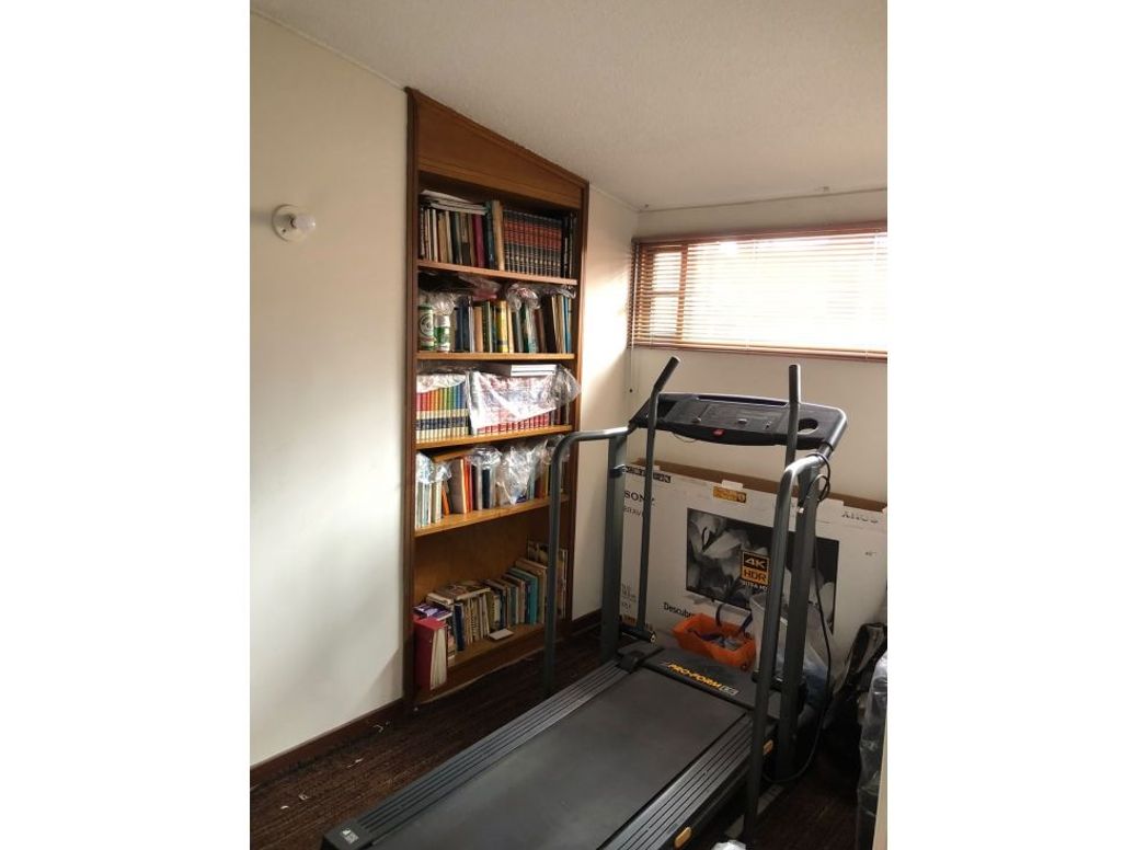 Casa de 5 alcobas en venta en San Patricio, Bogotá, 318 m² · foto 18 de 20