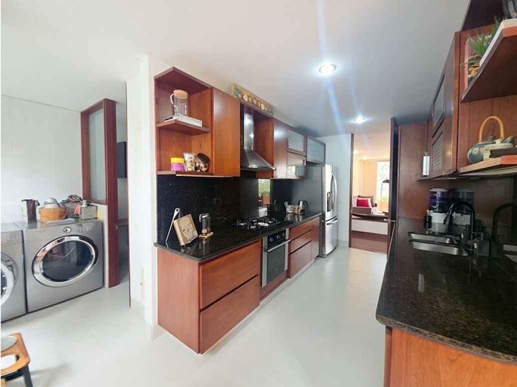 Apartamento de 3 alcobas en venta en Suba Naranjos, Bogotá, 192 m² · foto 6 de 20
