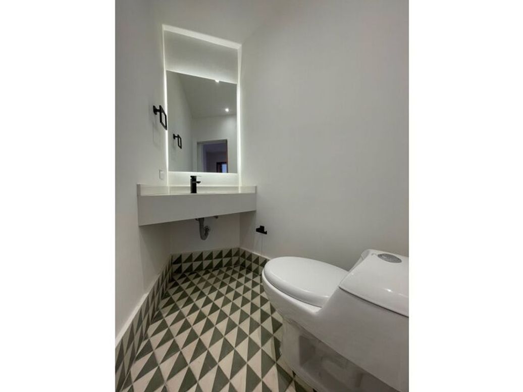 Apartamento de 3 alcobas en venta en Bellavista, Bogotá, 250 m² · foto 8 de 20